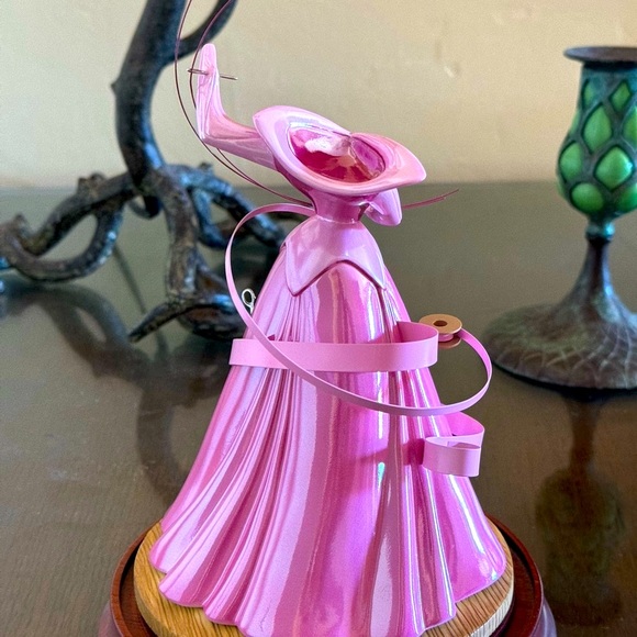 Walt Disney Classic Collection - A Dress a Princess can be proud of 👗 - Picture 13 of 15